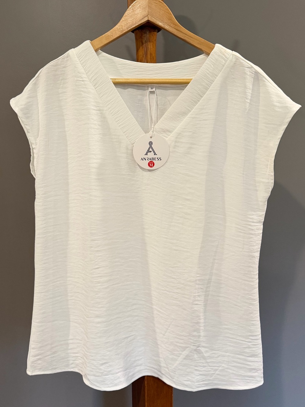 ANRABESS White V-Neck Cap Sleeve Blouse